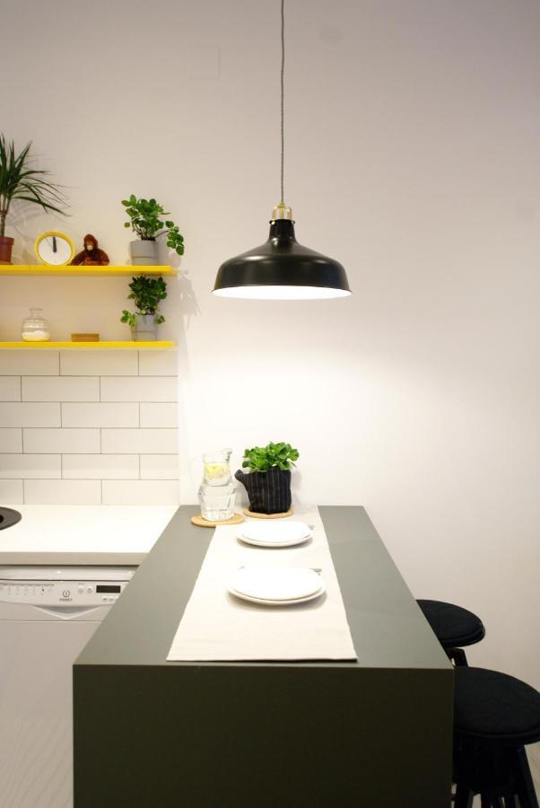 Banana Apartments Batoumi Extérieur photo