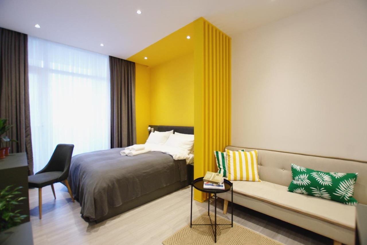 Banana Apartments Batoumi Extérieur photo