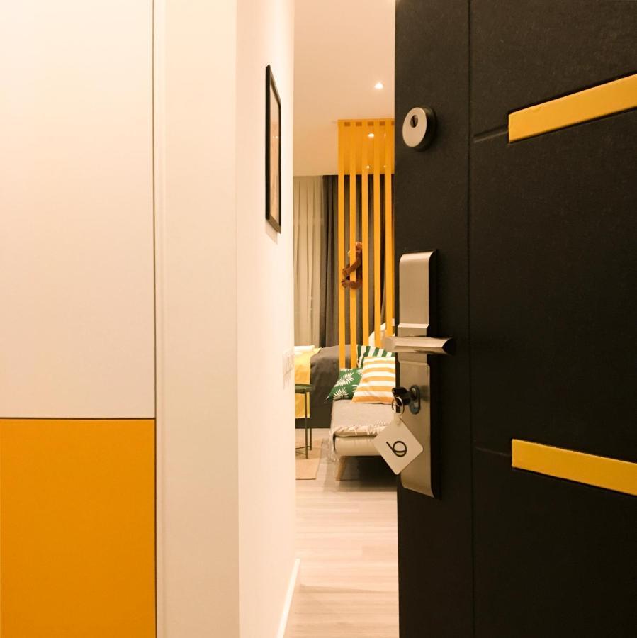 Banana Apartments Batoumi Extérieur photo